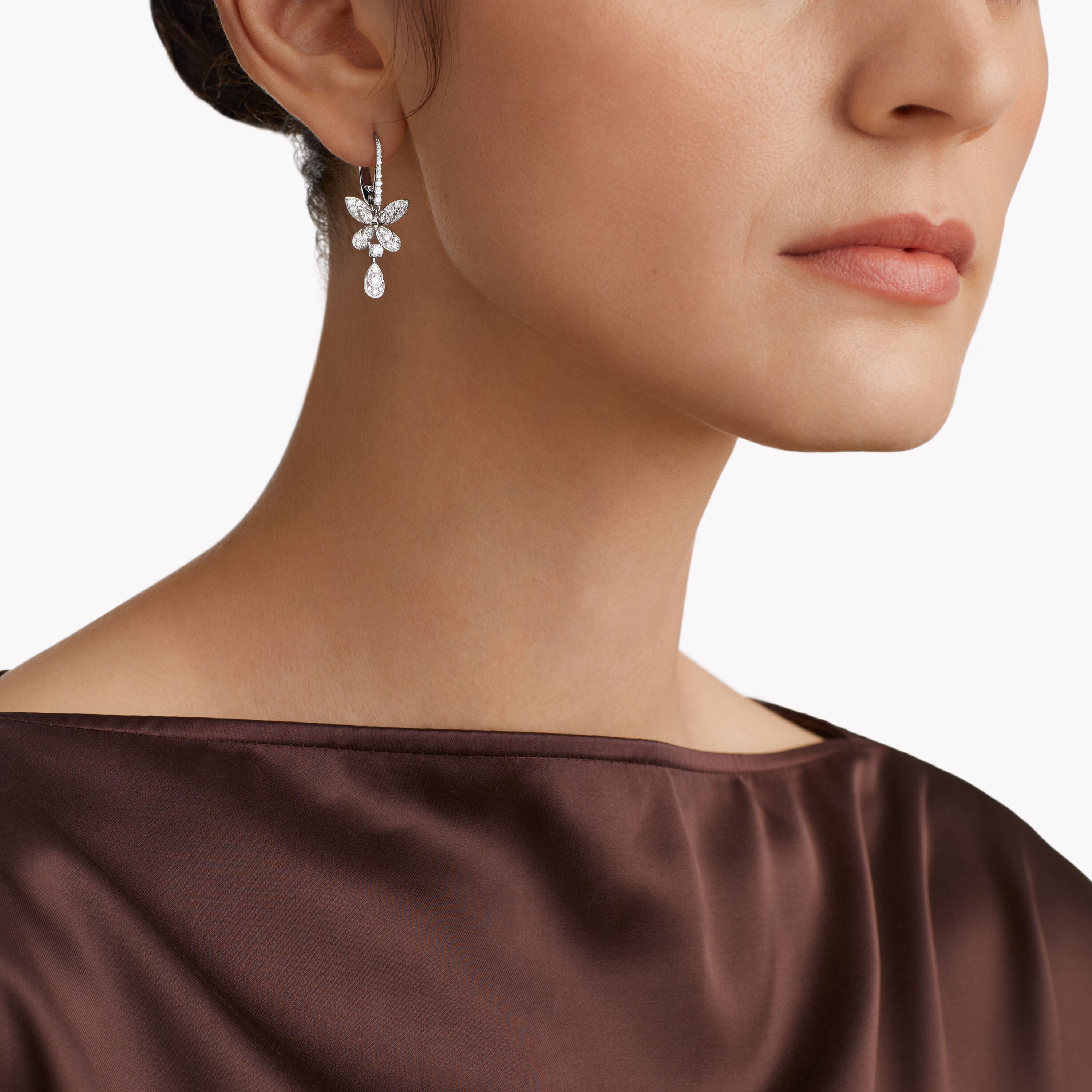 carave-paris-rose-gold-butterfly-drop-earrings_6_3d21a263-0fe7-41c7-a133-82e01620a0cc.jpg