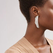 Carave Paris Sculpted Wave Ear Cuff