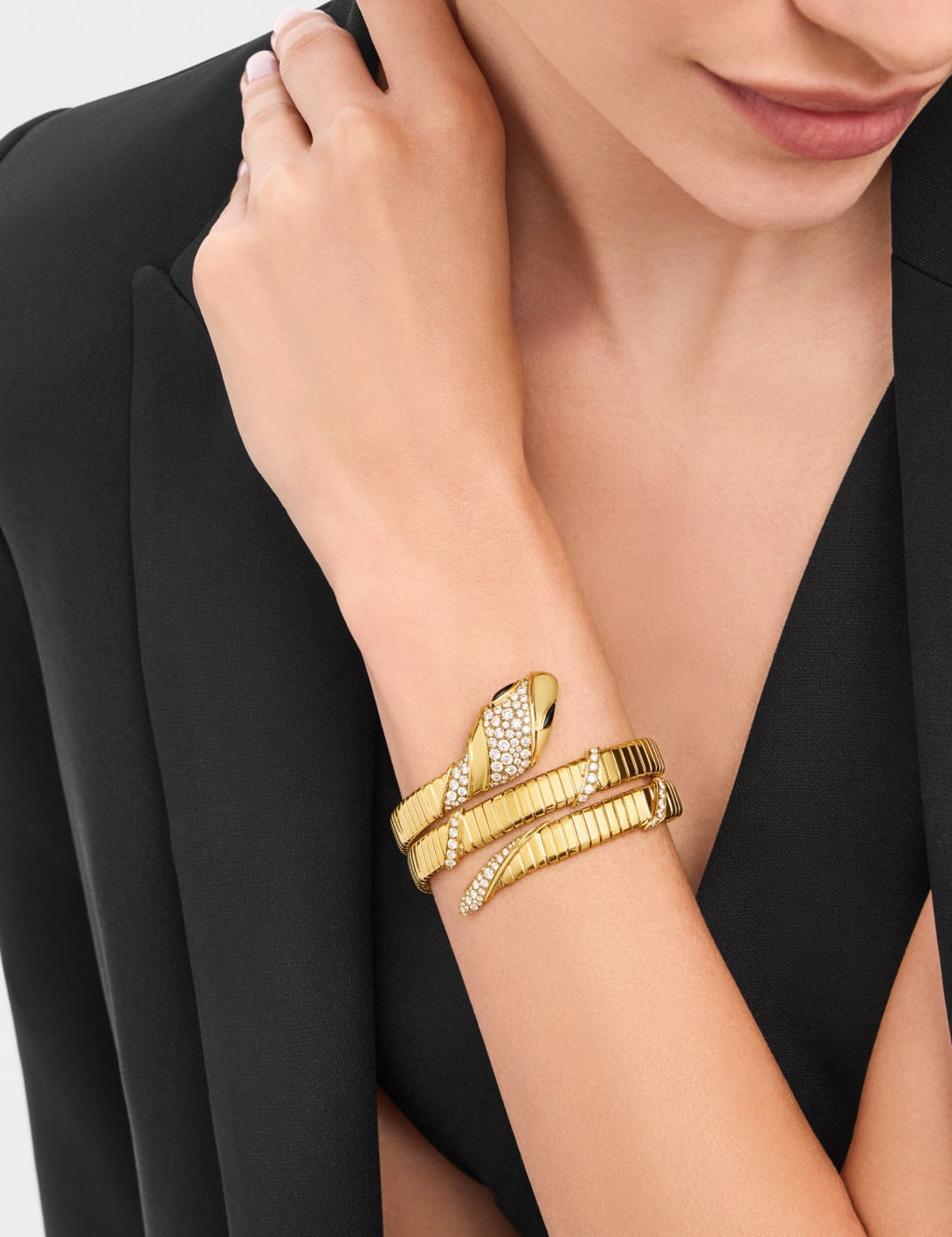 carave-paris-serpente-luxury-triple-wrap-diamond-bracelet_1.jpg