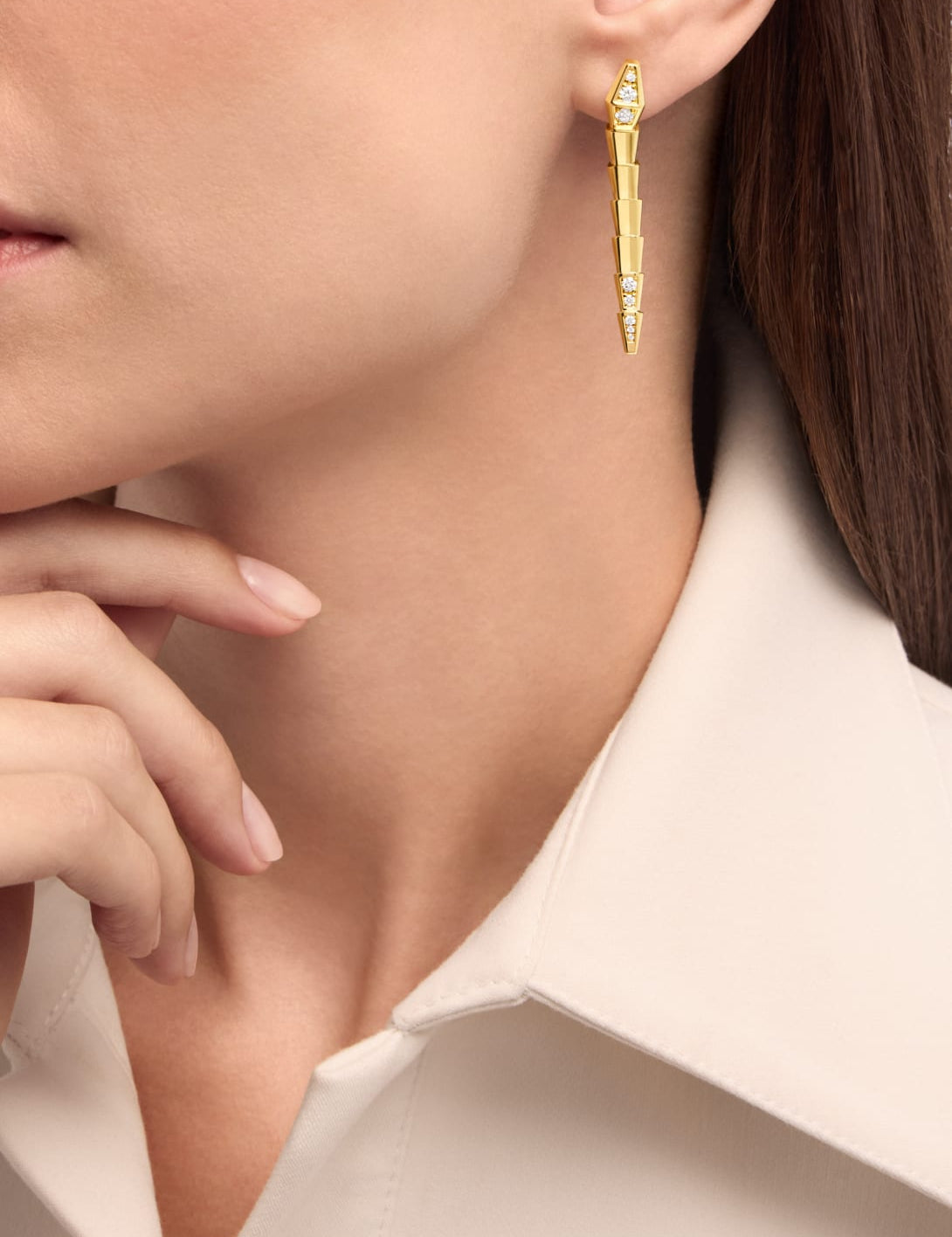 carave-paris-serpenti-pyramid-diamond-gold-drop-earrings_1.jpg