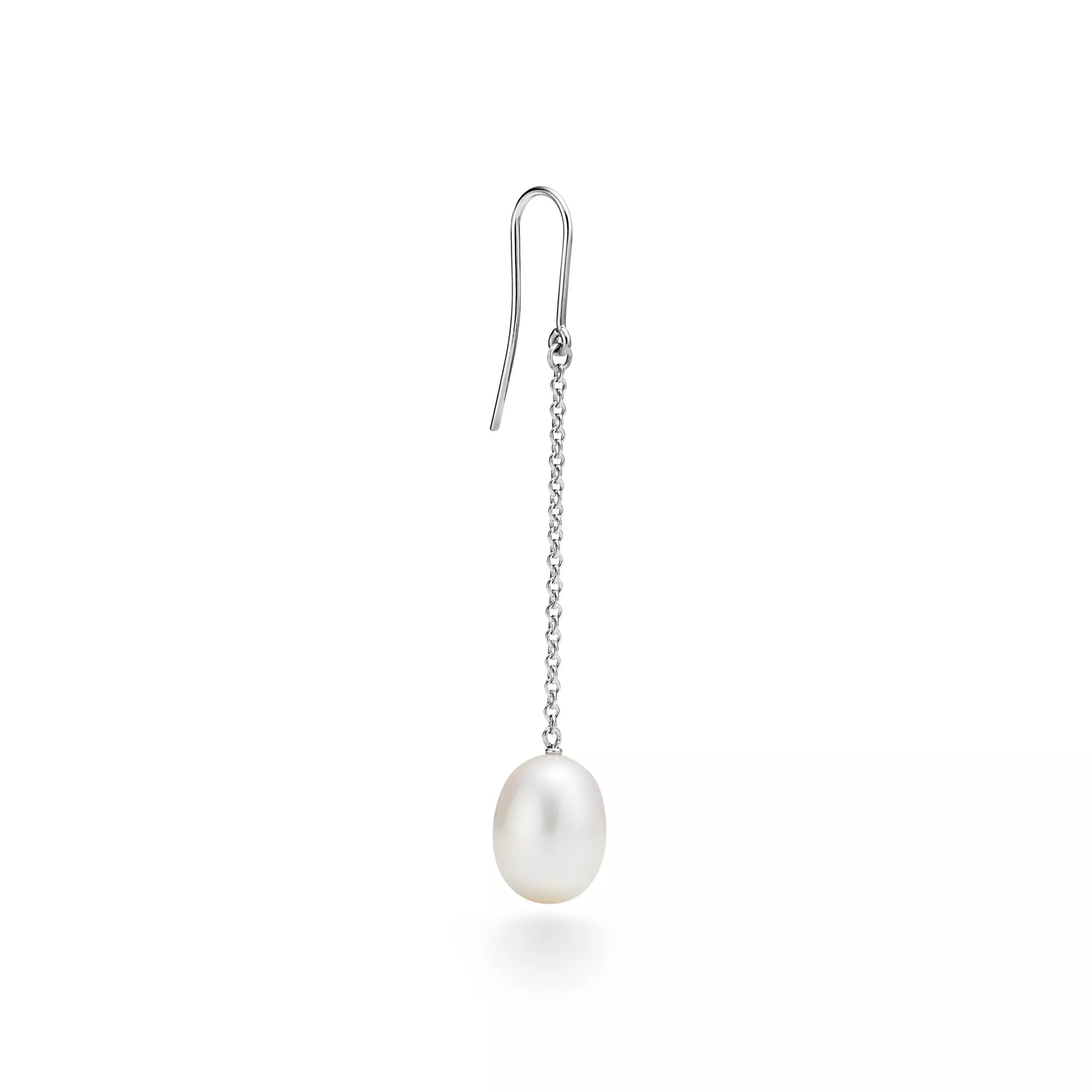 carave-paris-solitaire-pearl-chain-drop-earring_2.webp