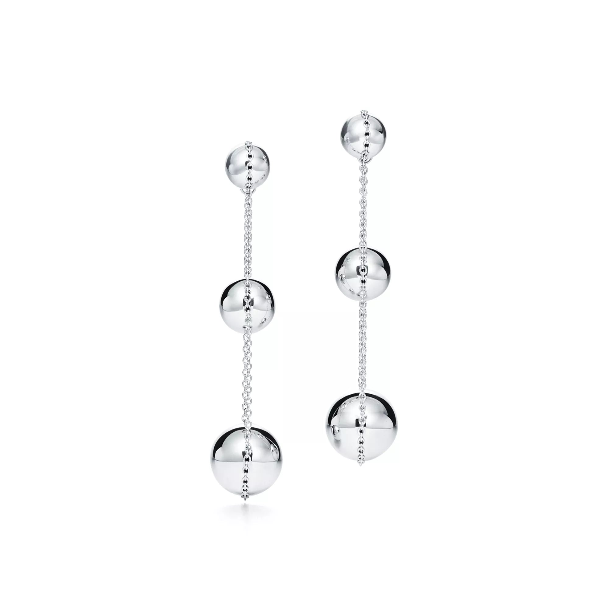 carave-paris-triple-orb-chain-drop-earring_3.webp