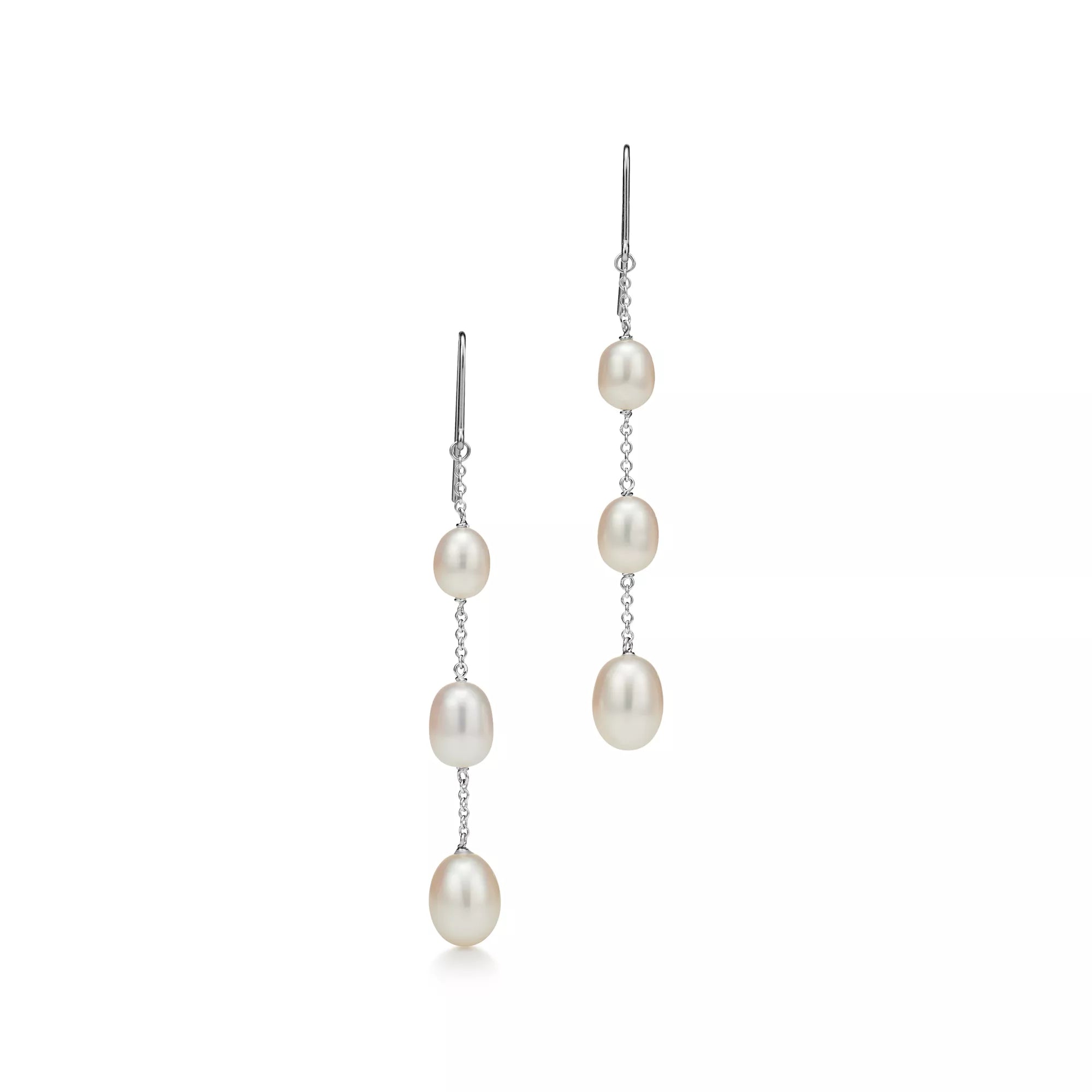 carave-paris-triple-pearl-chain-drop-earring_1.webp