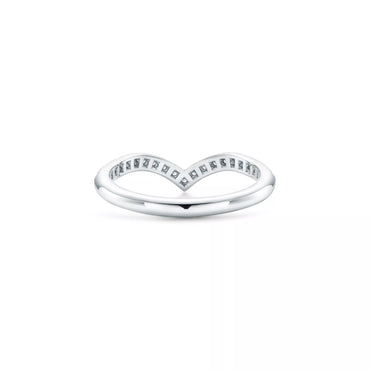 Carave Paris V Shaped Diamond Contour Band