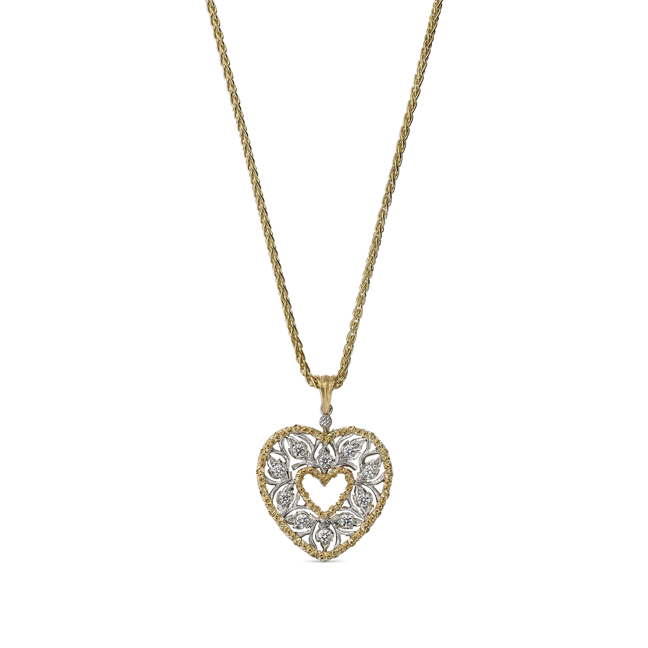 carave-paris-victorian-heart-filigree-pendant-necklace-silver_3_e8361384-76c1-4fbe-9ad7-746a8d9ded56.png