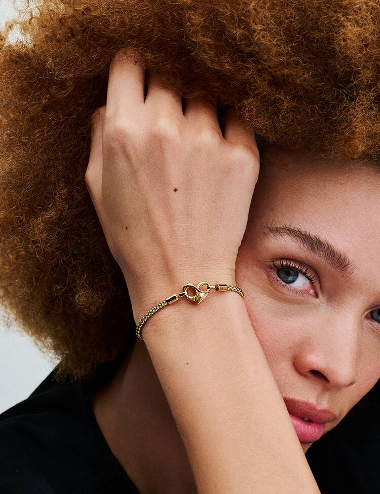 gold-plated-sterling-silver-clasp-chain-bracelet-women_2.jpg