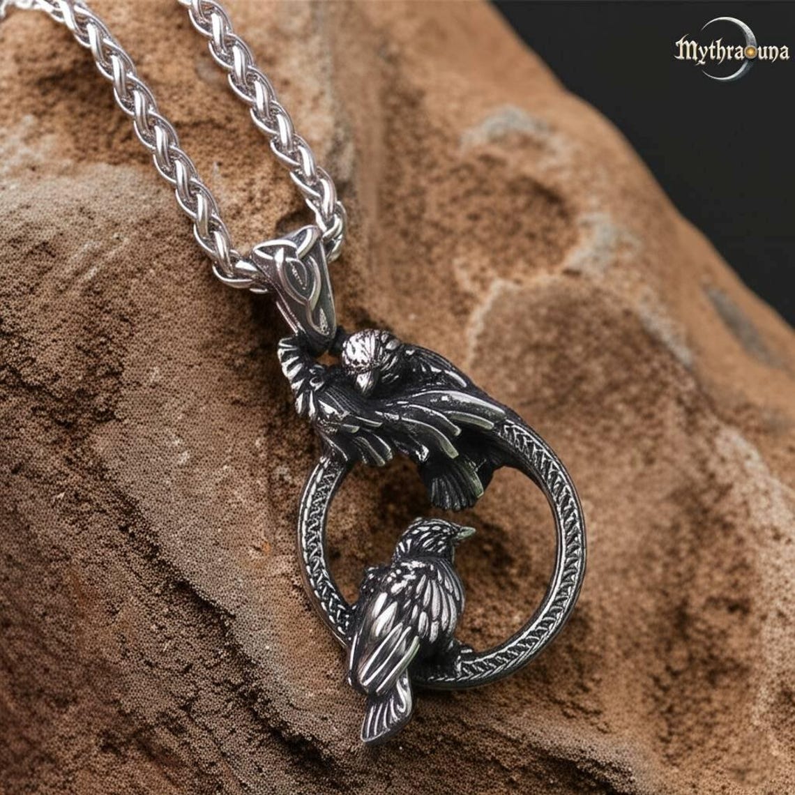 Men’s Silver Lion and Raven Circle Pendant Necklace