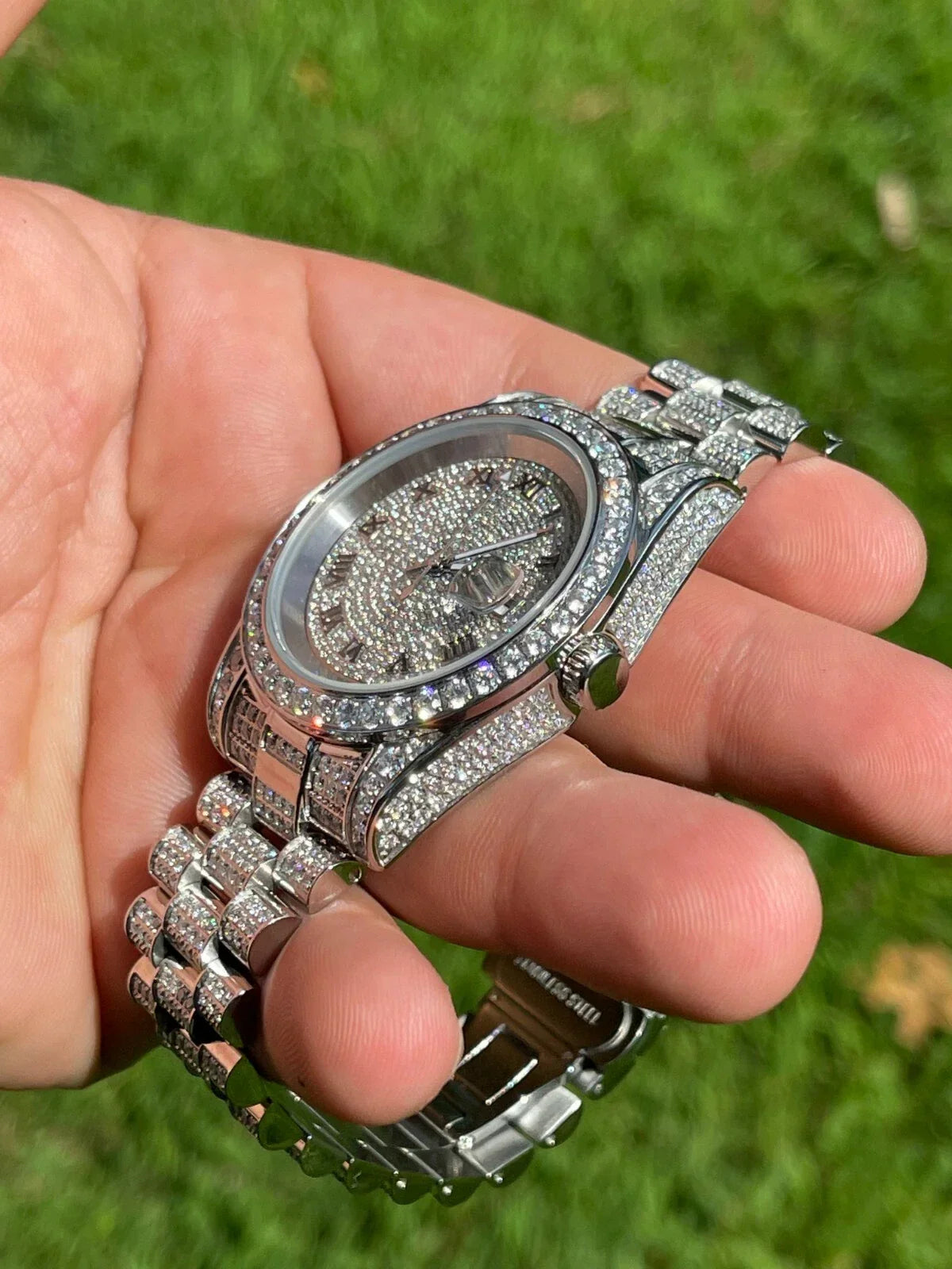 Classic Round Dial Diamond Watch