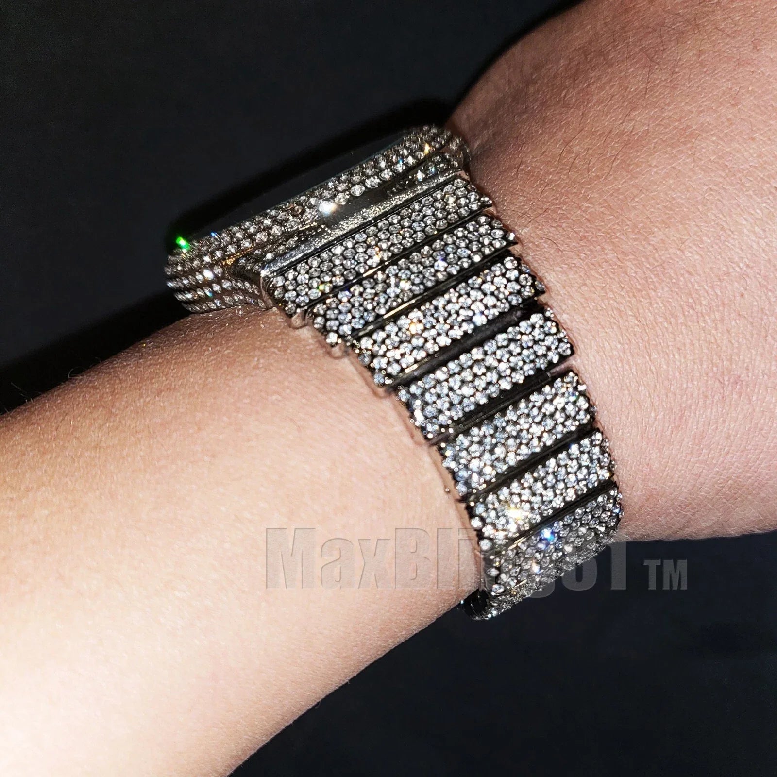 Classic Round Dial Diamond Watch