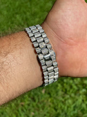 Classic Round Dial Diamond Watch