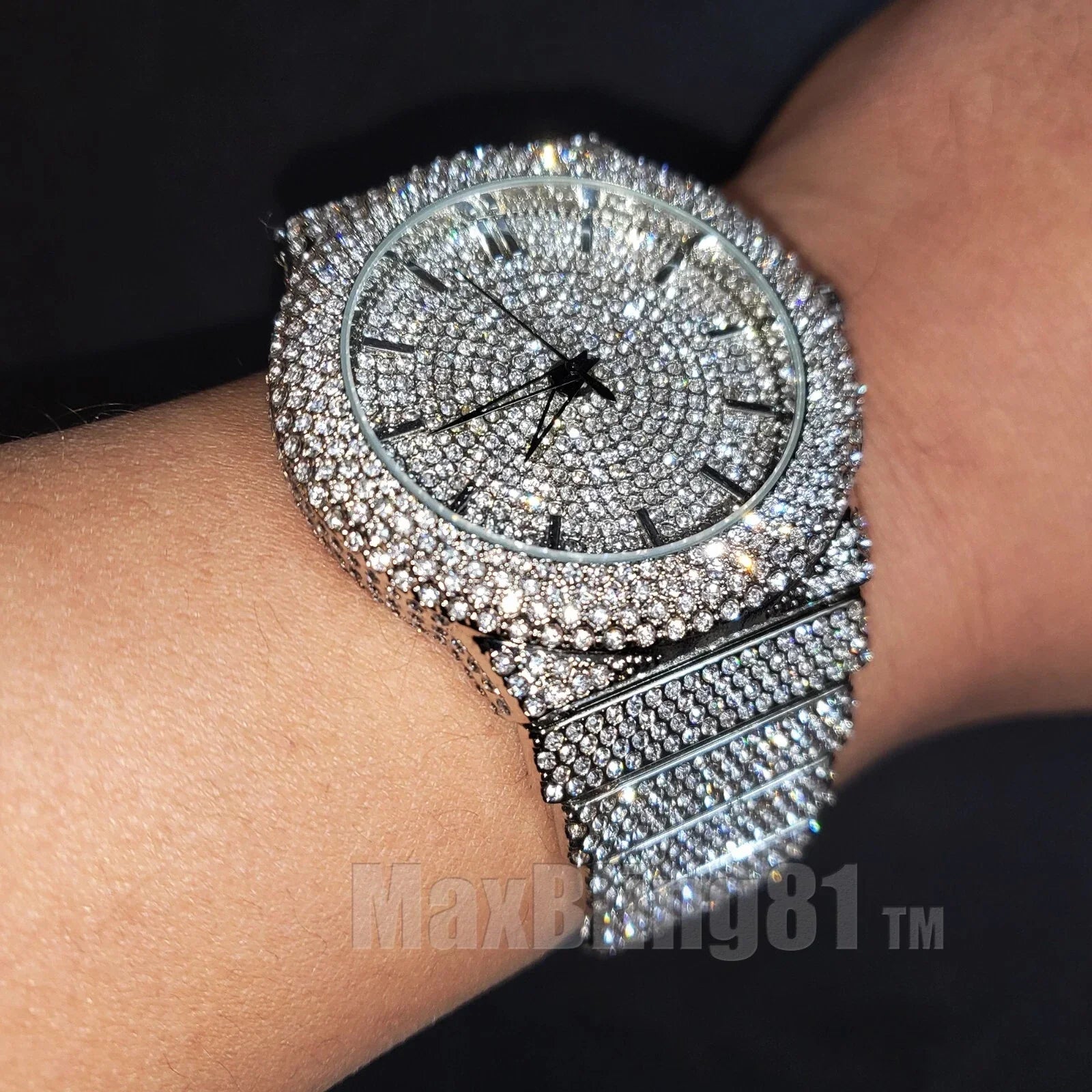Classic Round Dial Diamond Watch