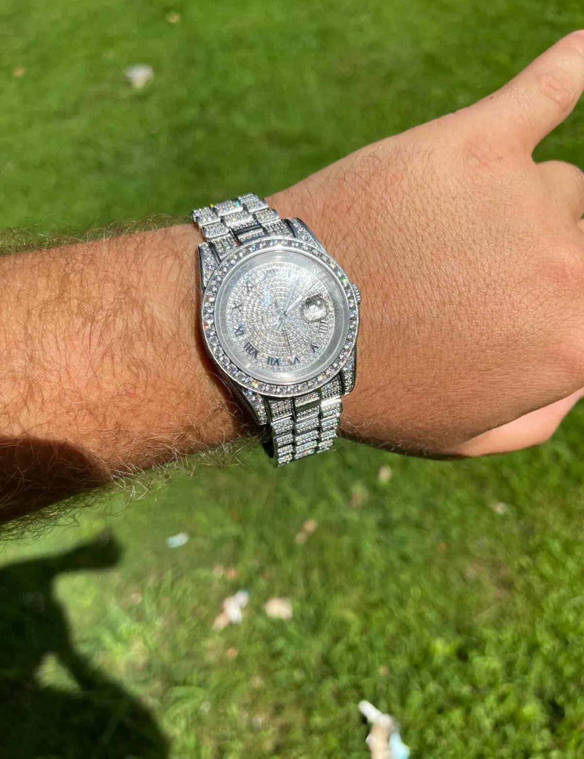 luxedazzl-classic-analog-watch-men_7_ef1beaac-58ab-4c48-8073-a6e4ba1fe1af.webp