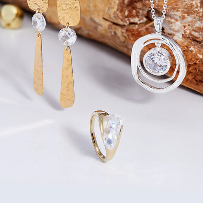 Carave Paris Floating Bezel Diamond Circle Necklace