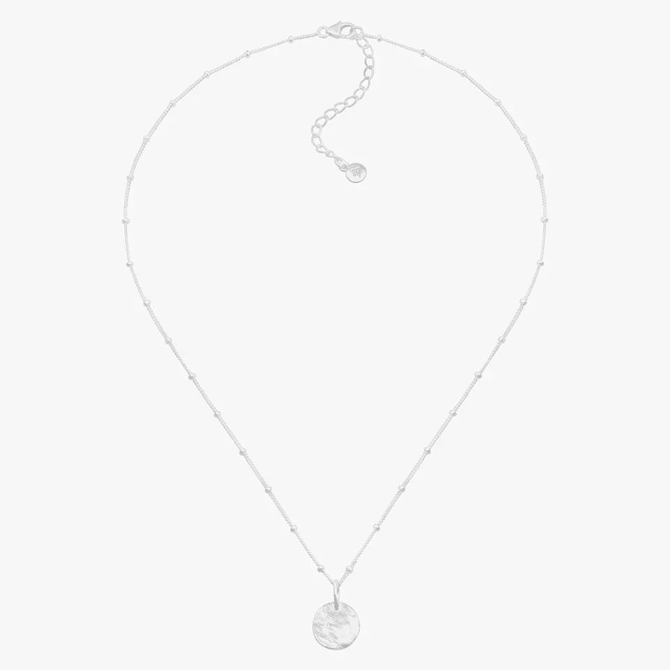 luxedazzl-silver-circle-pendant-necklace_453.webp