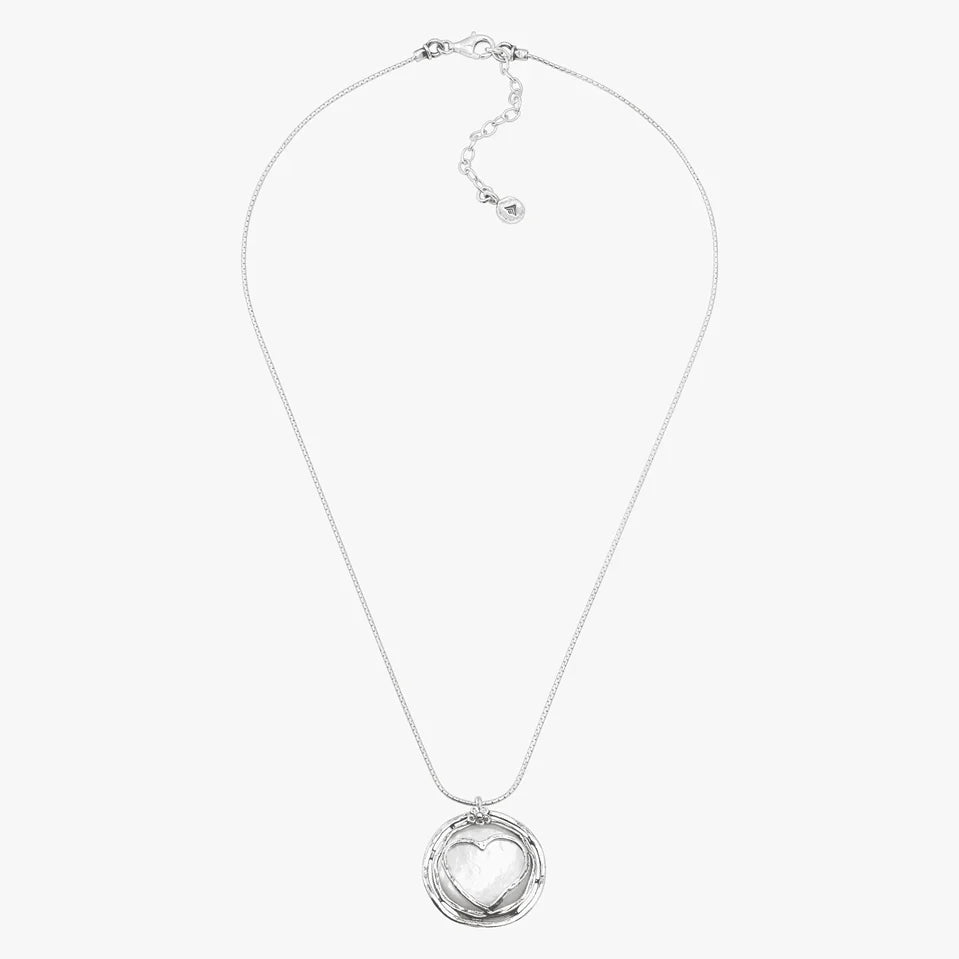 luxedazzl-silver-circle-pendant-necklace_60_66396512-462a-436b-bcb3-662e490629e9.webp