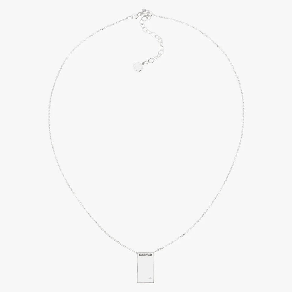 luxedazzl-silver-circle-pendant-necklace_70.webp