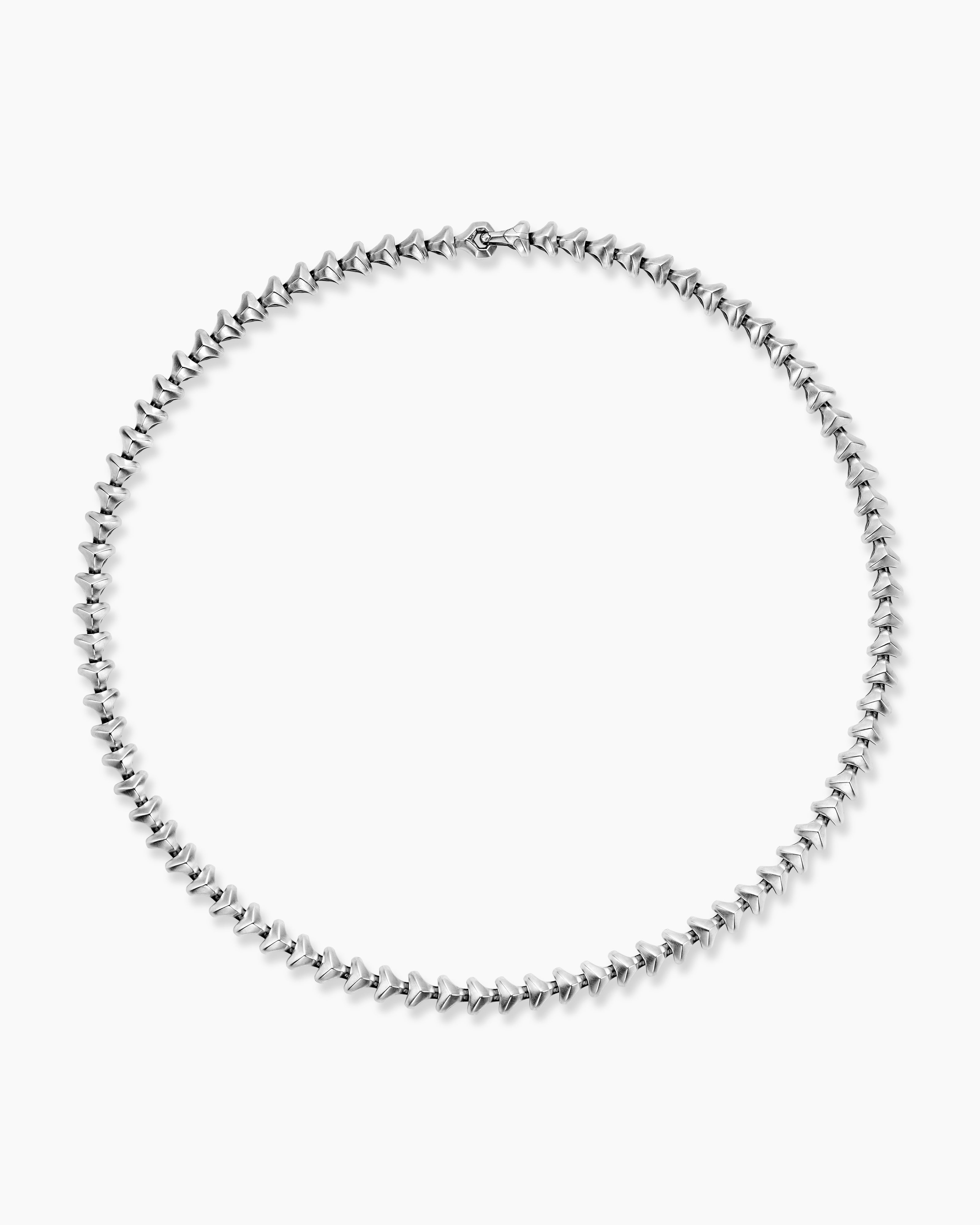 Men’s Sculpted Arrow Link Silver Chain Necklace