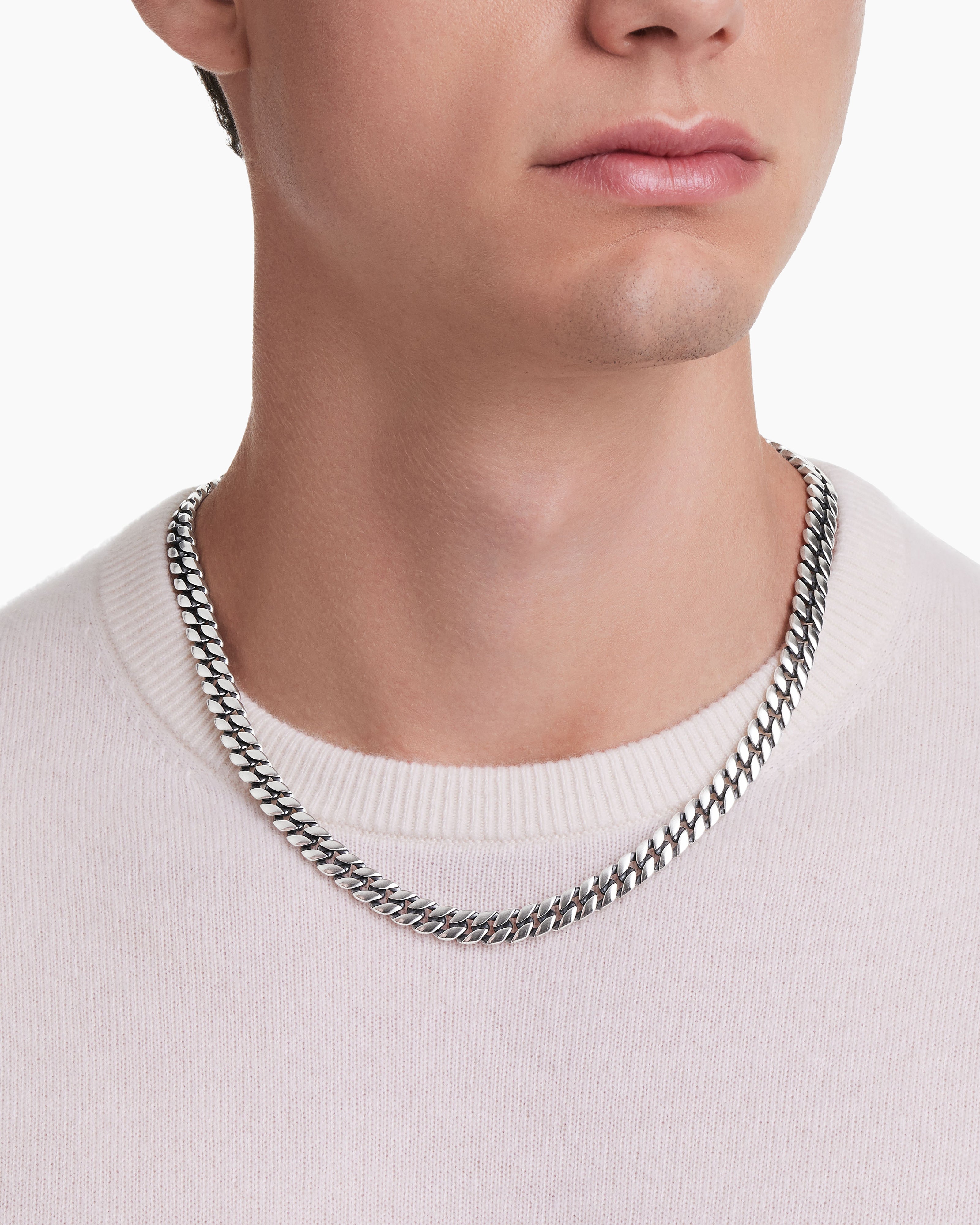 luxedazzl-silver-necklace-men-925-sterling_4_7b544ab2-f591-4d7f-9e53-14fe3e22d297.jpg