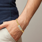 Men’s Gold Curb Link Bracelet with Diamond Pavé Plate & Raised Center Motif