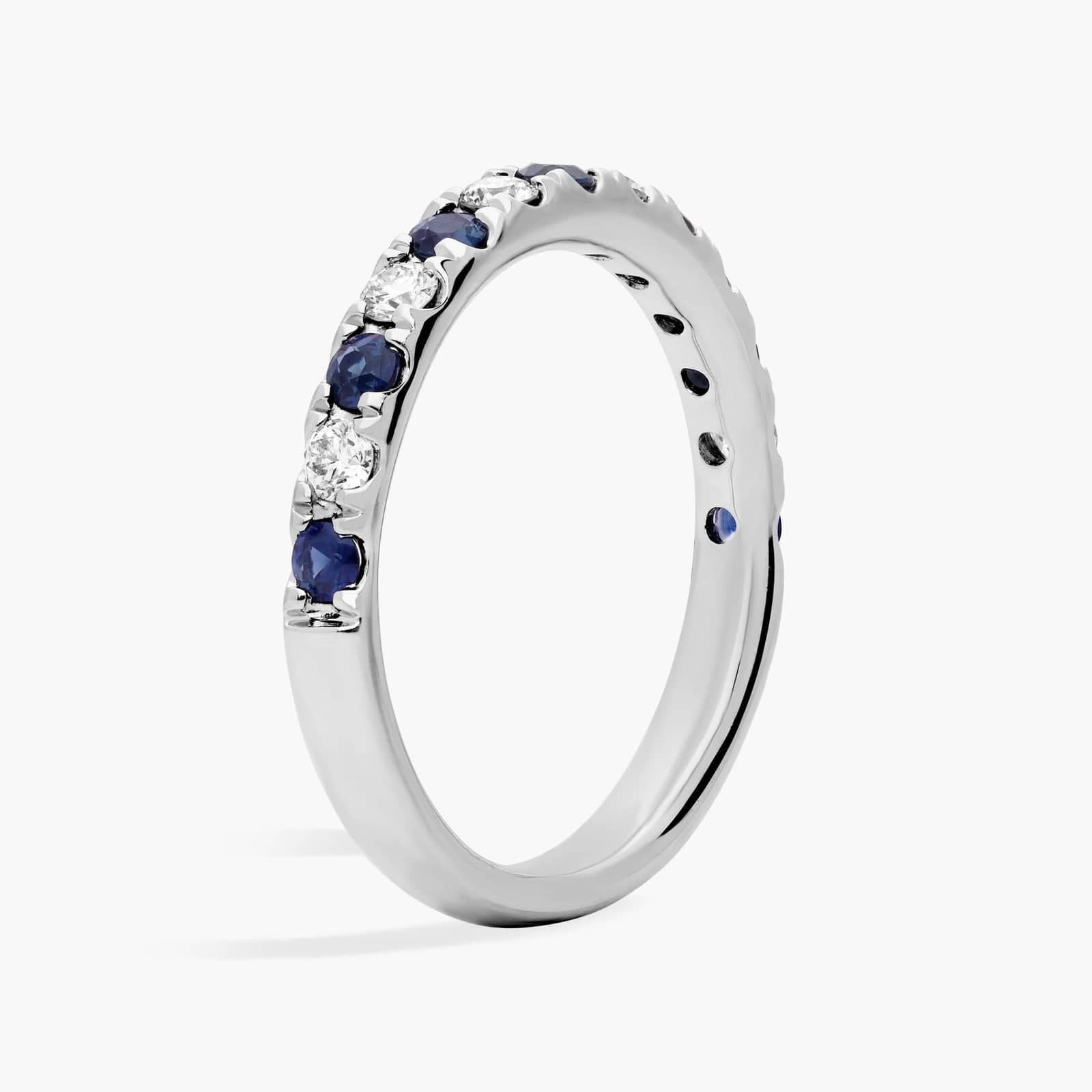 silver-blue-sapphire-diamond-band-ring_3.jpg