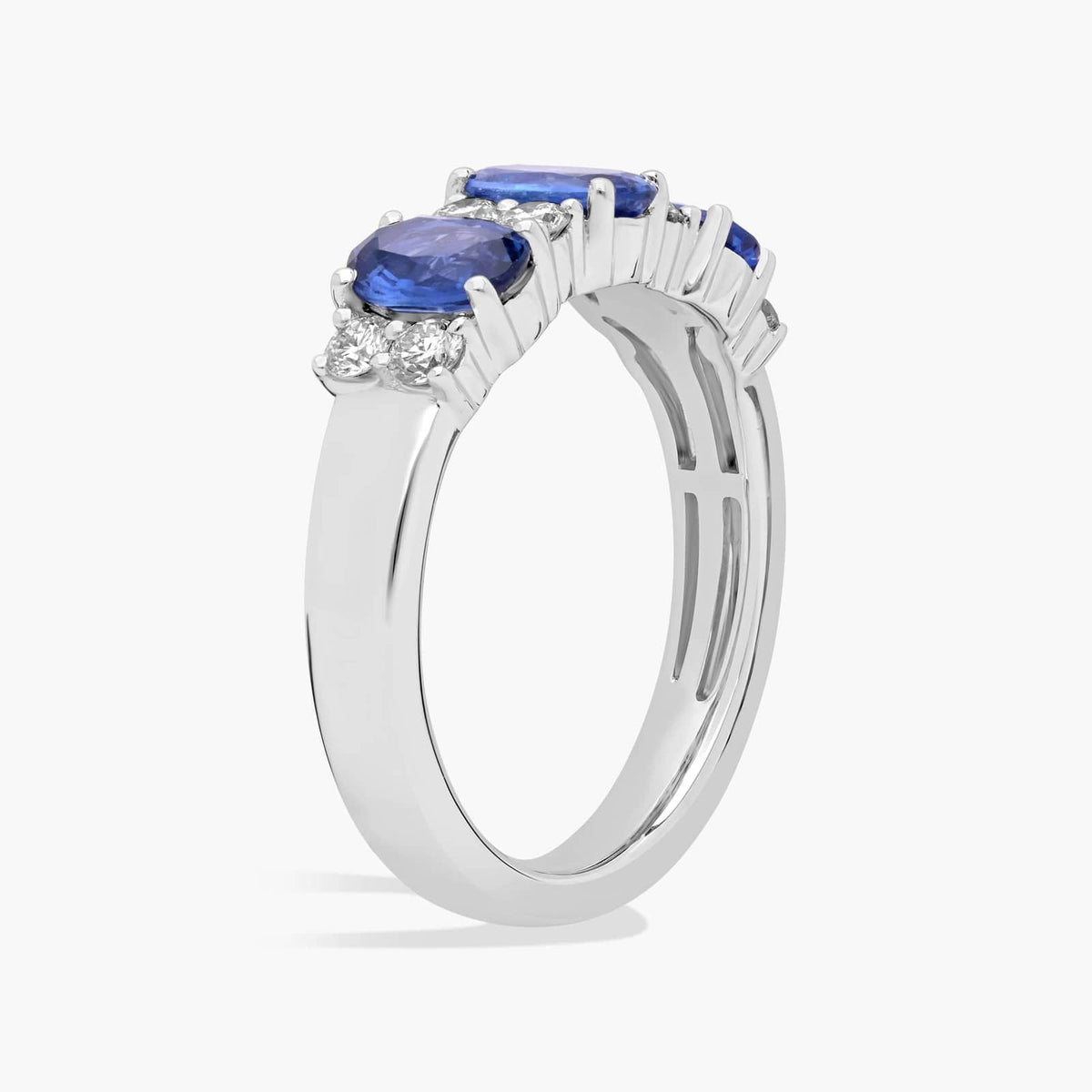 Carave Paris Royal Sapphire Three Stone Ring