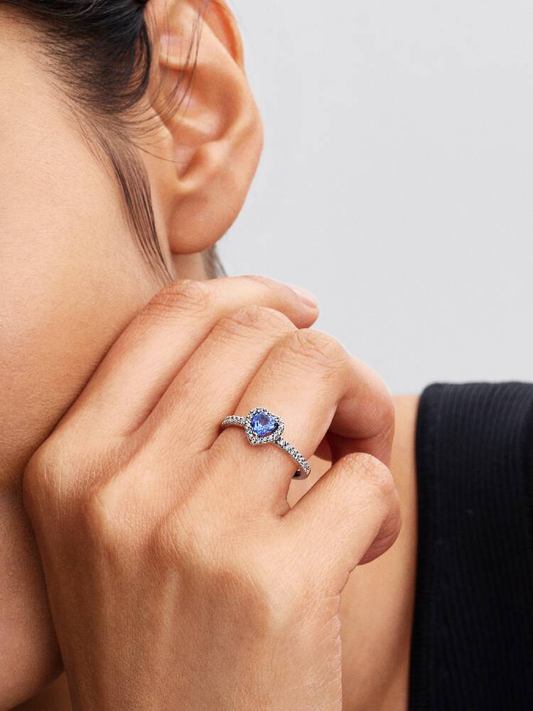 Carave Paris Blue Sapphire Halo Ring