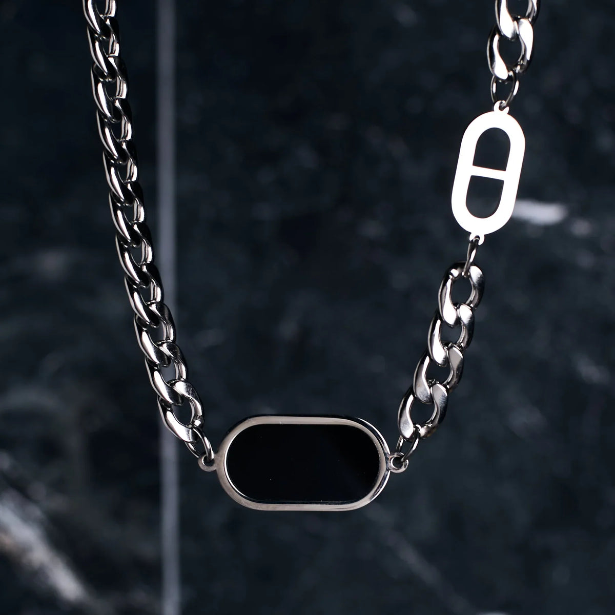 Carave Paris Onyx Link Chain Pendant Necklace