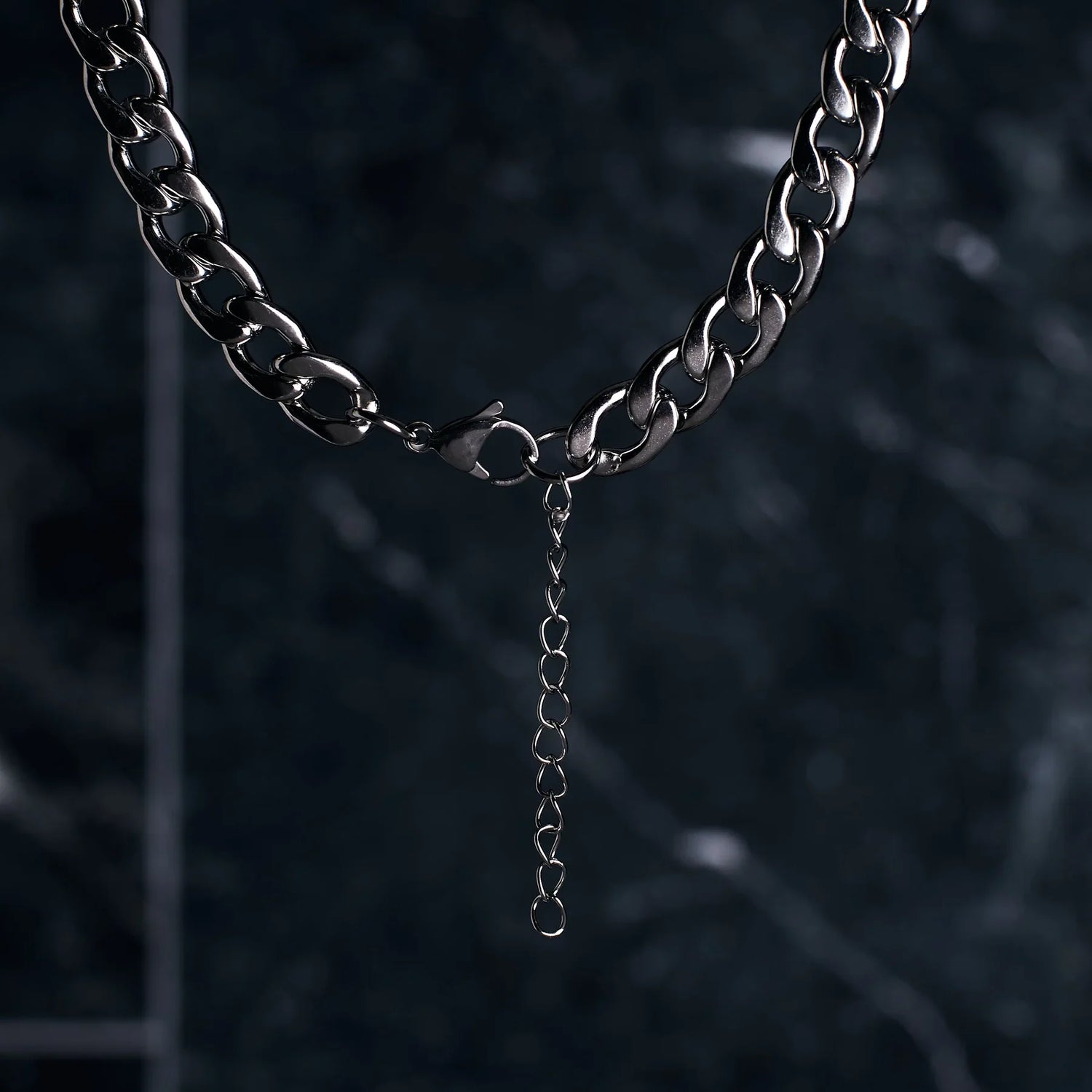 Carave Paris Onyx Link Chain Pendant Necklace