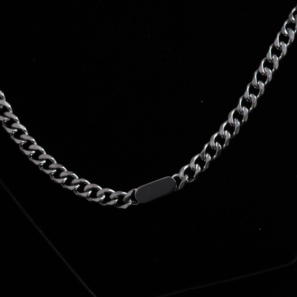 Carave Paris ID Curb Chain Necklace