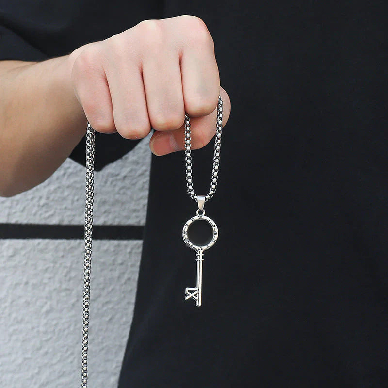 Sterling Silver Minimal Key Pendant Chain Necklace