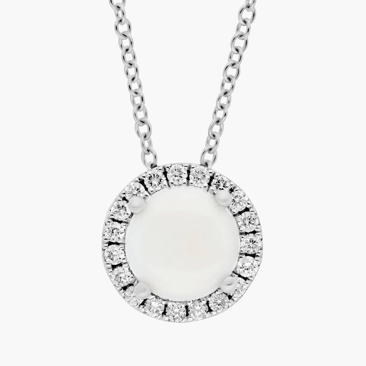 Carave Paris Classic Pearl Solitaire Necklace