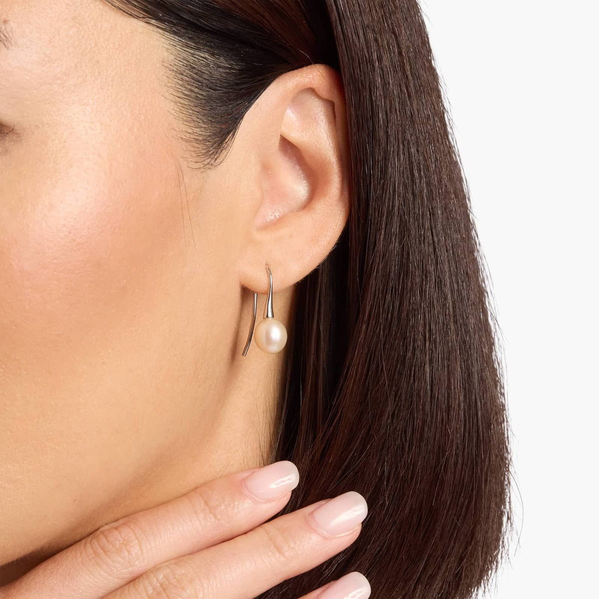 Carave Paris Modern Pearl Drop Earrings