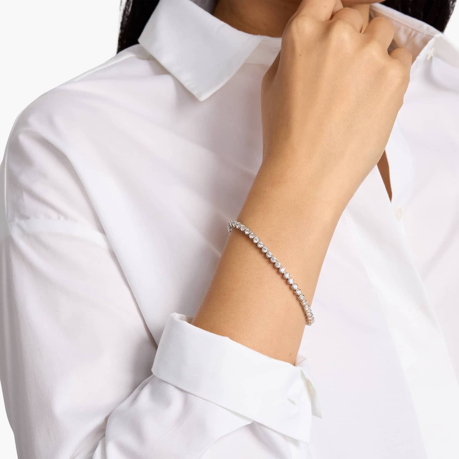 womens-925-sterling-silver-diamond-tennis-bracelet_3_6b77ff7d-5860-4230-aef7-b7ac7d95460f.jpg